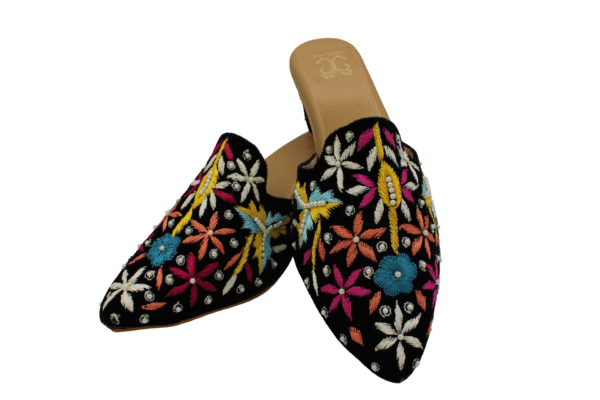 Kala Gulzaar(Heels) - Image 4