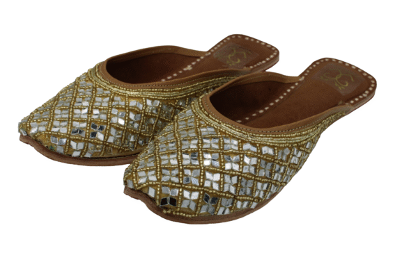 Sunehri Shimmer - Image 4