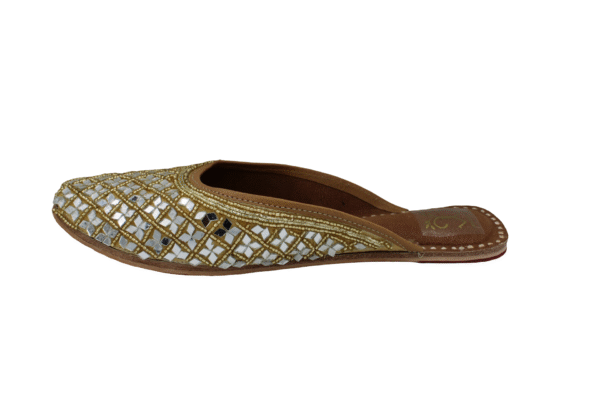 Sunehri Shimmer - Image 7
