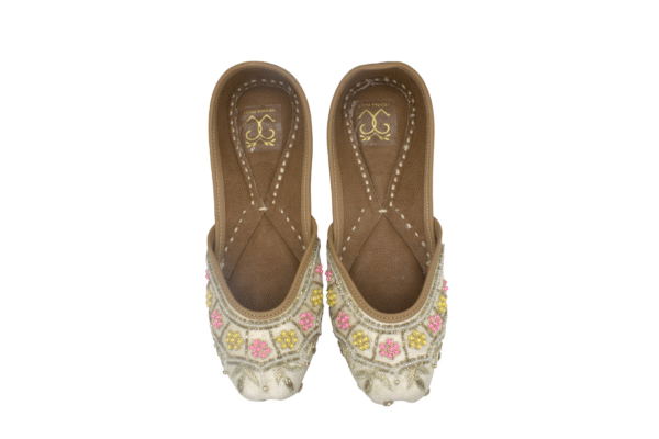 Roohani - Image 4