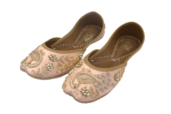 Pakeezah - Image 4