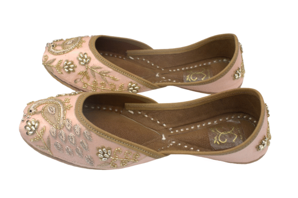 Pakeezah - Image 7