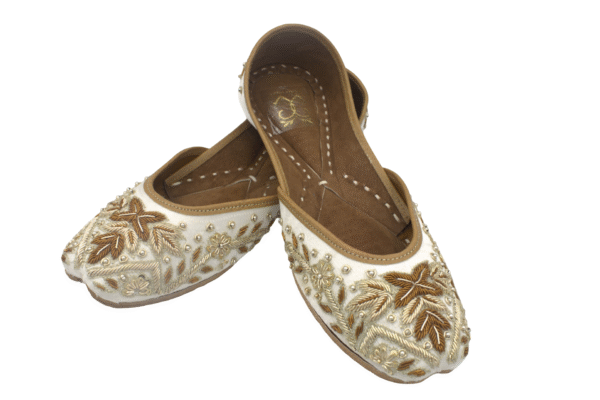 Golden Grace - Image 5