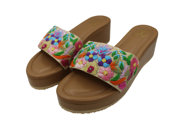 Bazaar Bloom - Image 10
